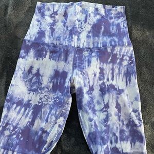 Lululemon align bikershorts size 6